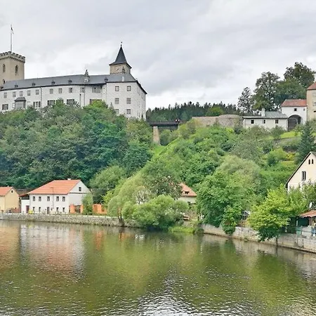 Lakeside Village 5